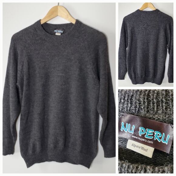 Nuperu Dark Grey 100% Alpaca knit sweater in Excellent used condition